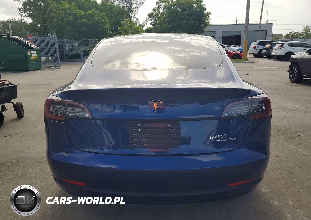 2019 Tesla Model 3 VIN:5YJ3E1EBXKF365546 - 6