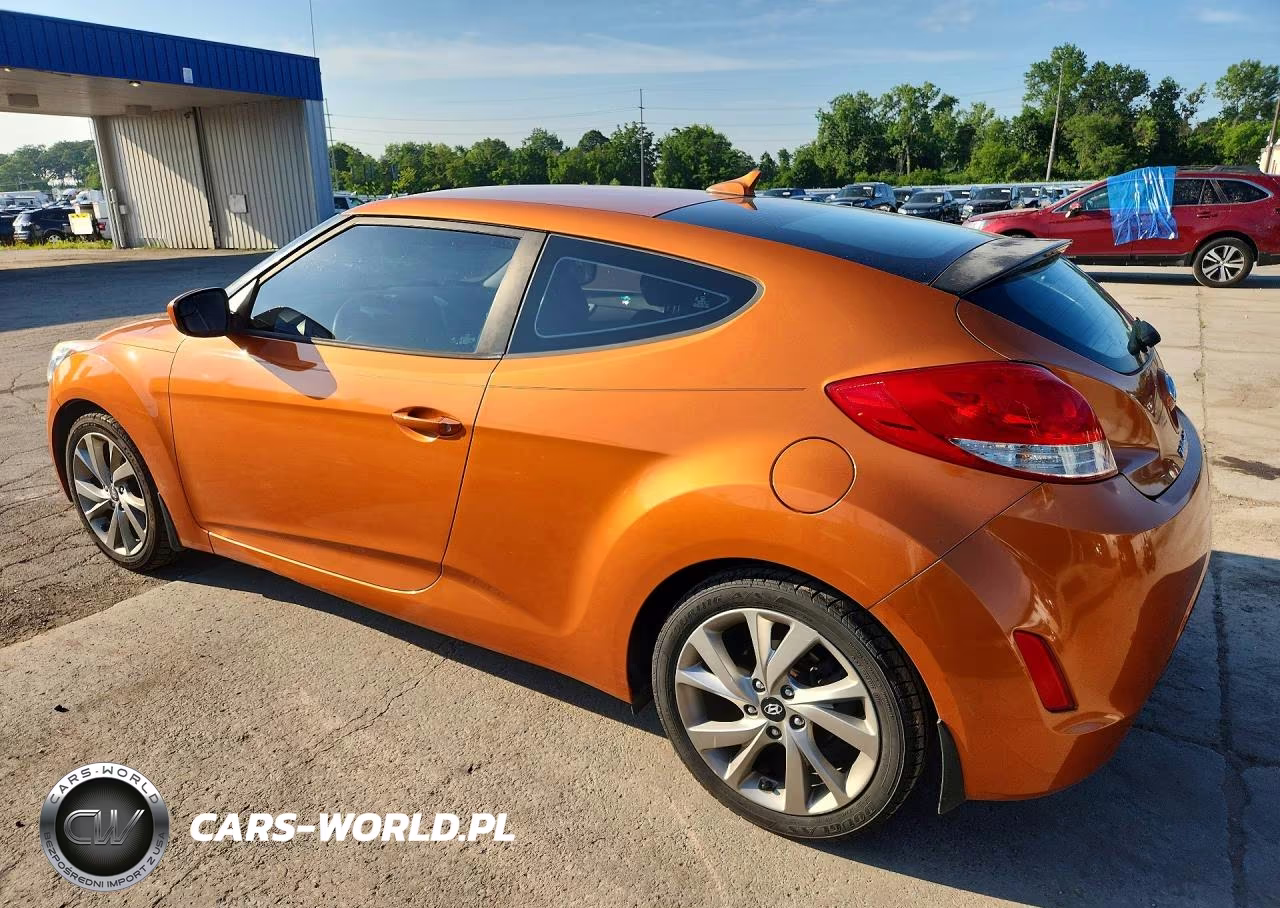 2016 Hyundai Veloster Base VIN:KMHTC6AD5GU287553 - 2