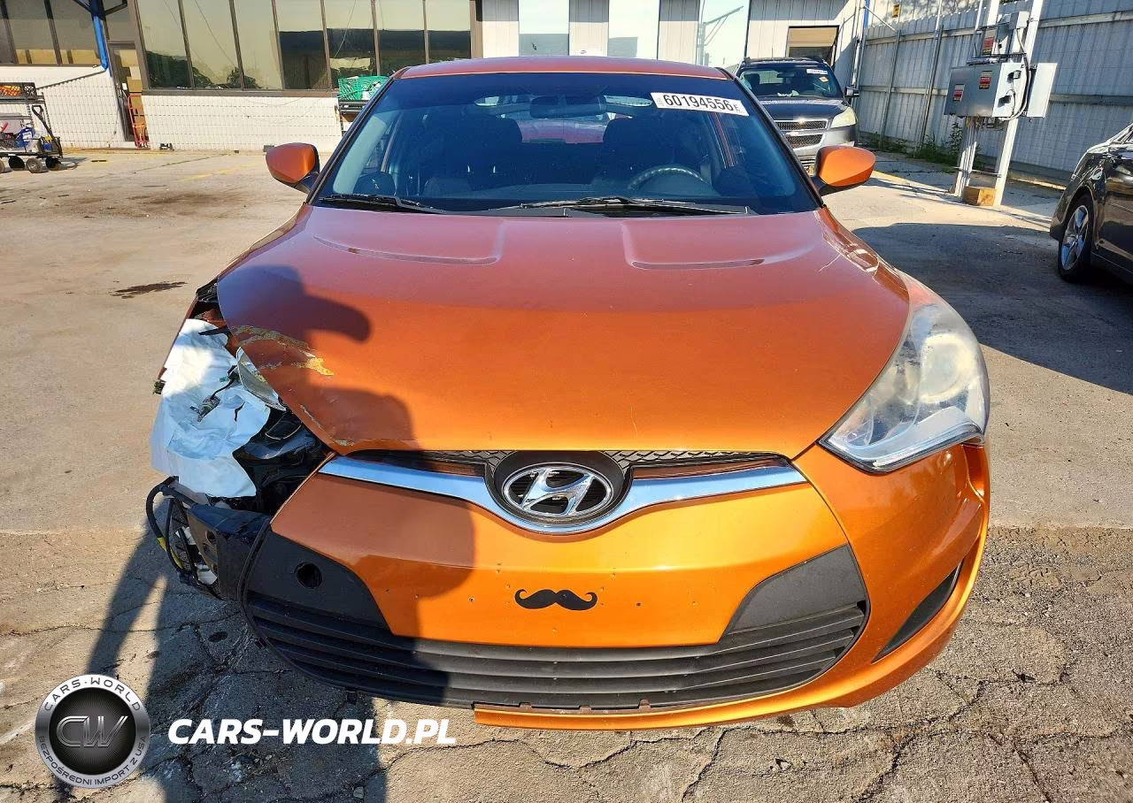 2016 Hyundai Veloster Base VIN:KMHTC6AD5GU287553 - 5