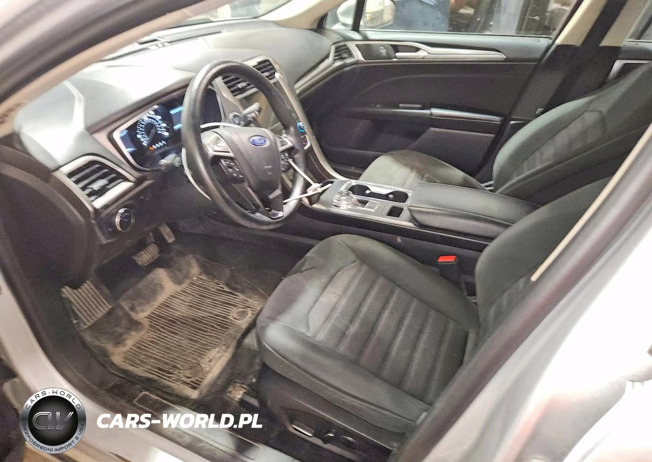 2019 Ford Fusion Se VIN:3FA6P0T91KR261131 - 7