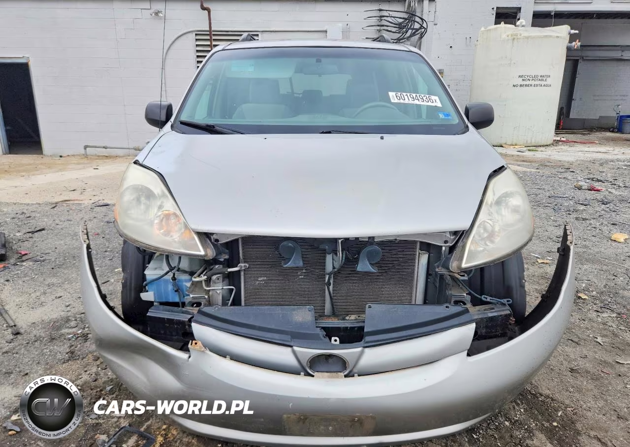 2007 Toyota Sienna Le 8-Passenger VIN:5TDZK23C17S070715 - 5