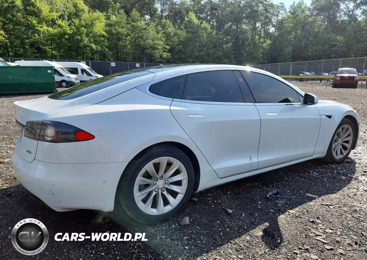 2018 Tesla Model S VIN:5YJSA1E24JF244887 - 3