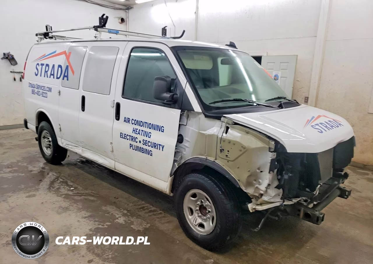 2024 Chevrolet Express 2500 VIN:1GCWGAF79R1100301 - 4