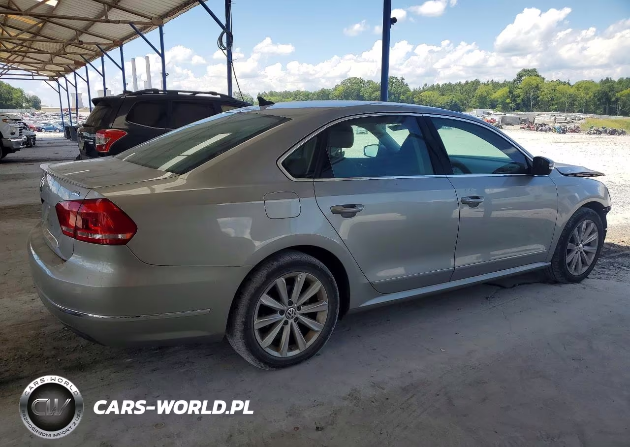 2012 Volkswagen Passat Sel VIN:1VWCH7A30CC109565 - 3
