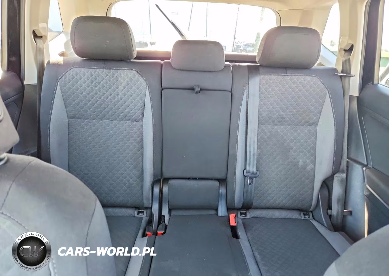 2020 Volkswagen Tiguan S VIN:3VV0B7AX5LM032492 - 10