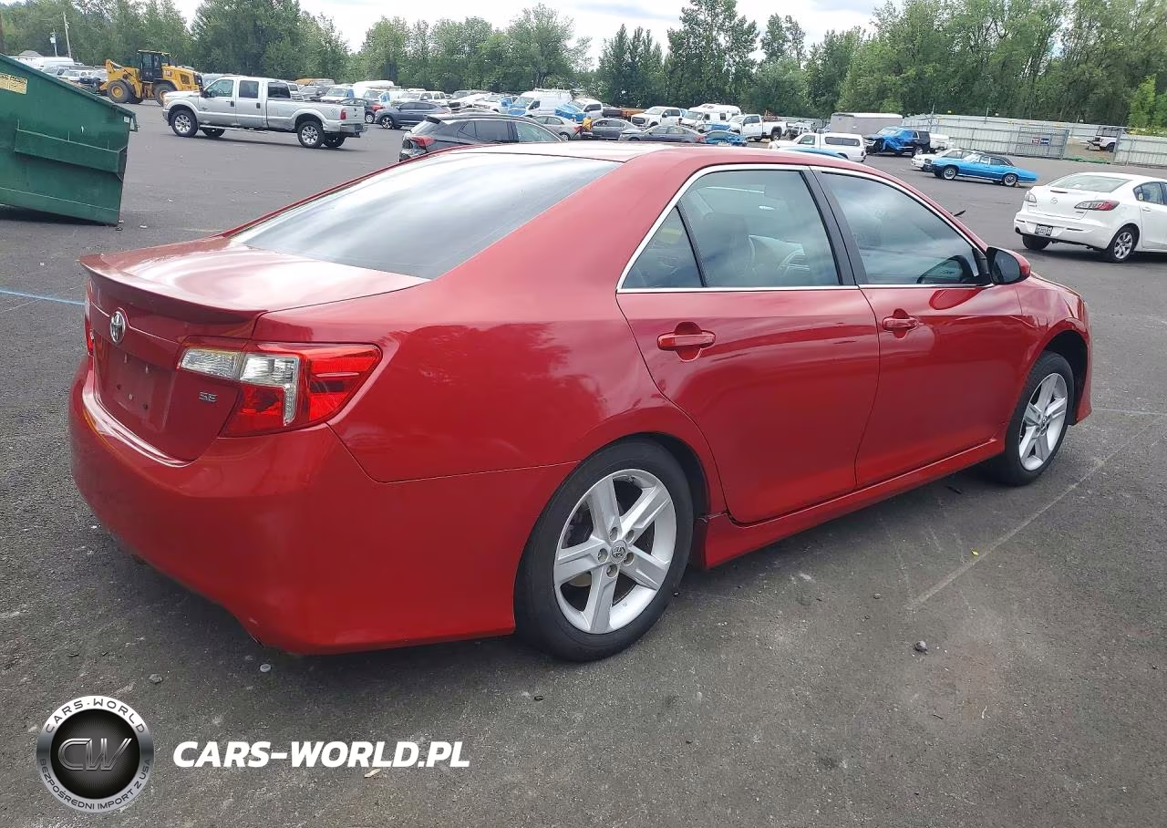 2014 Toyota Camry Se VIN:4T1BF1FK5EU816168 - 3