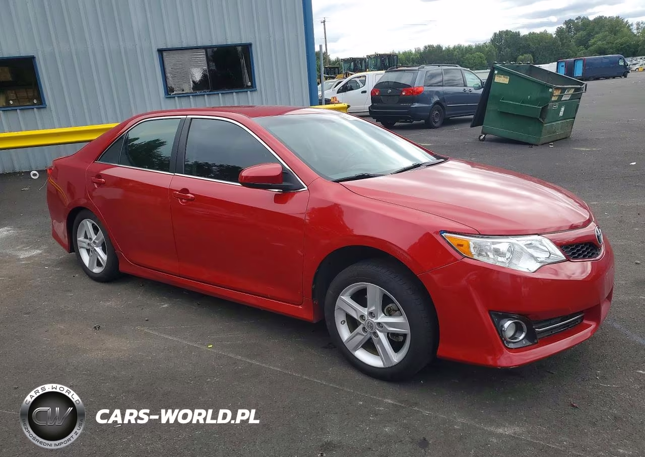 2014 Toyota Camry Se VIN:4T1BF1FK5EU816168 - 4