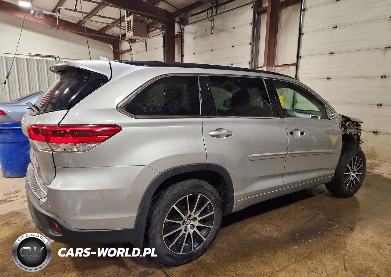 2017 Toyota Highlander Se VIN:5TDJZRFH3HS419724 - 3