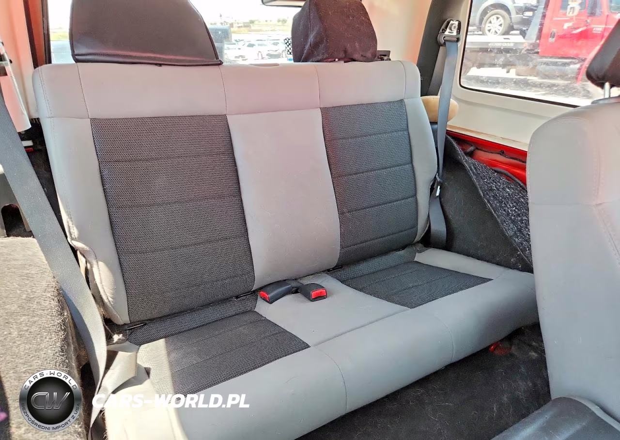 2010 Jeep Wrangler Sport VIN:1J4AA2D14AL213186 - 10