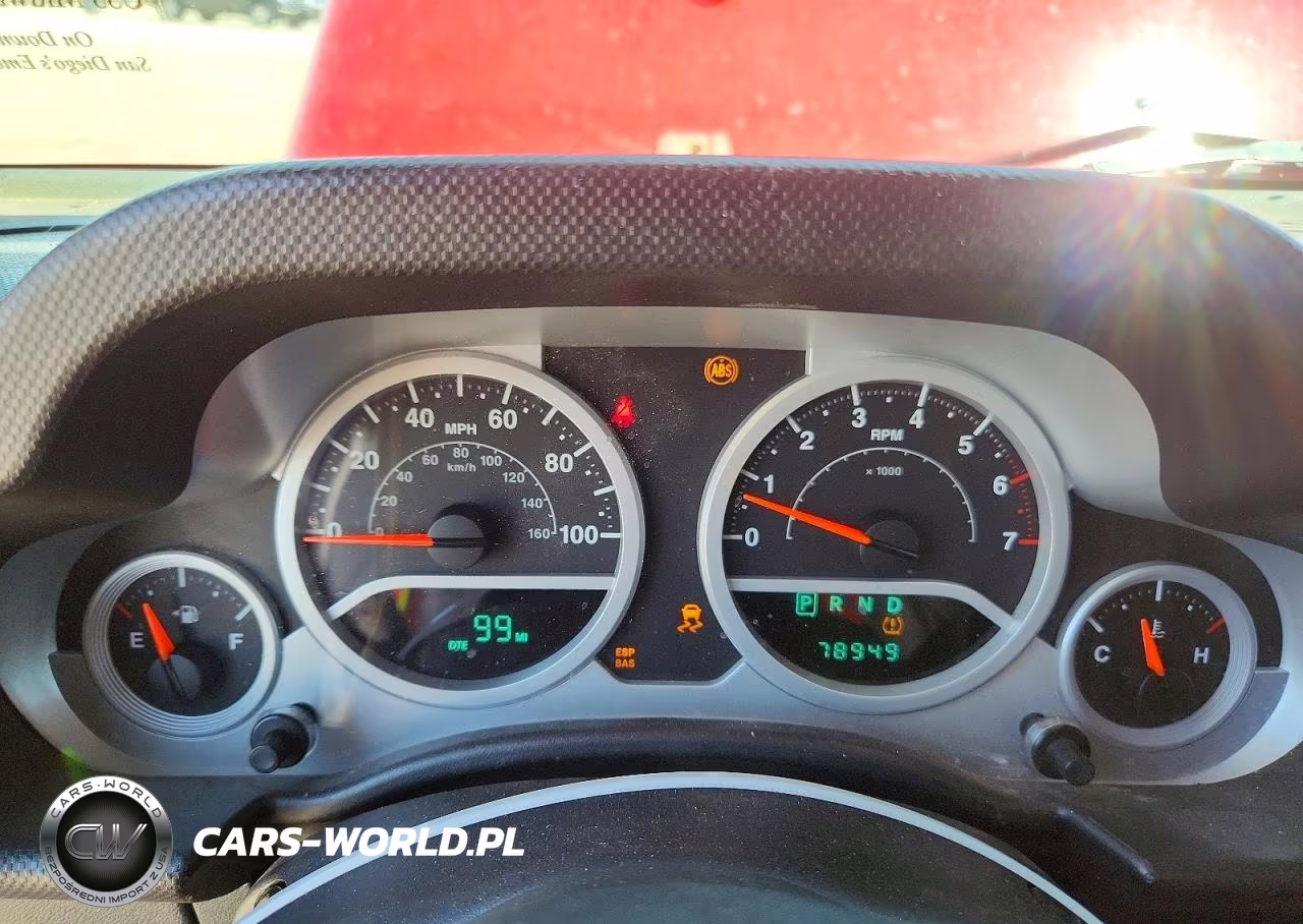 2010 Jeep Wrangler Sport VIN:1J4AA2D14AL213186 - 9