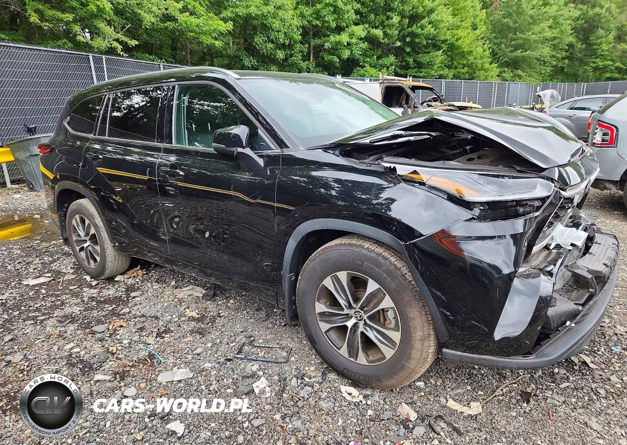 2021 Toyota Highlander Xle VIN:5TDGZRBH7MS123986 - 4