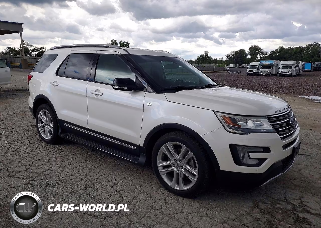 2016 Ford Explorer Xlt VIN:1FM5K7D89GGB62294 - 4