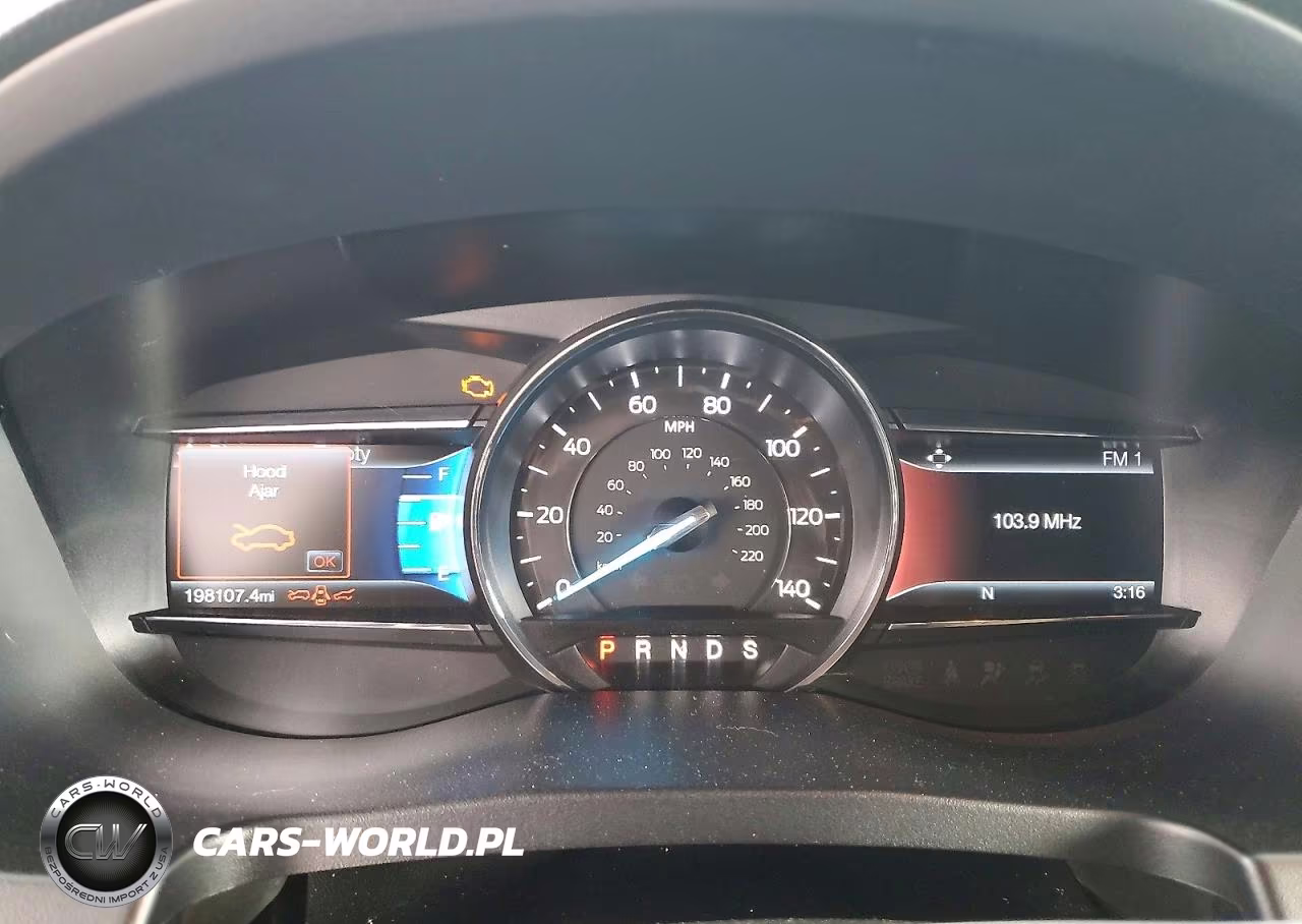 2016 Ford Explorer Xlt VIN:1FM5K7D89GGB62294 - 9