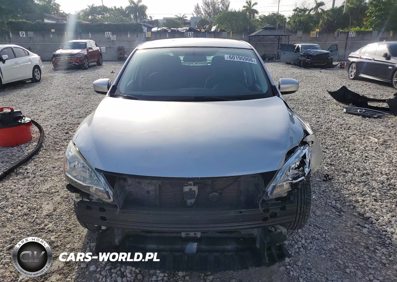 2015 Nissan Sentra S VIN:3N1AB7AP9FY312600 - 5