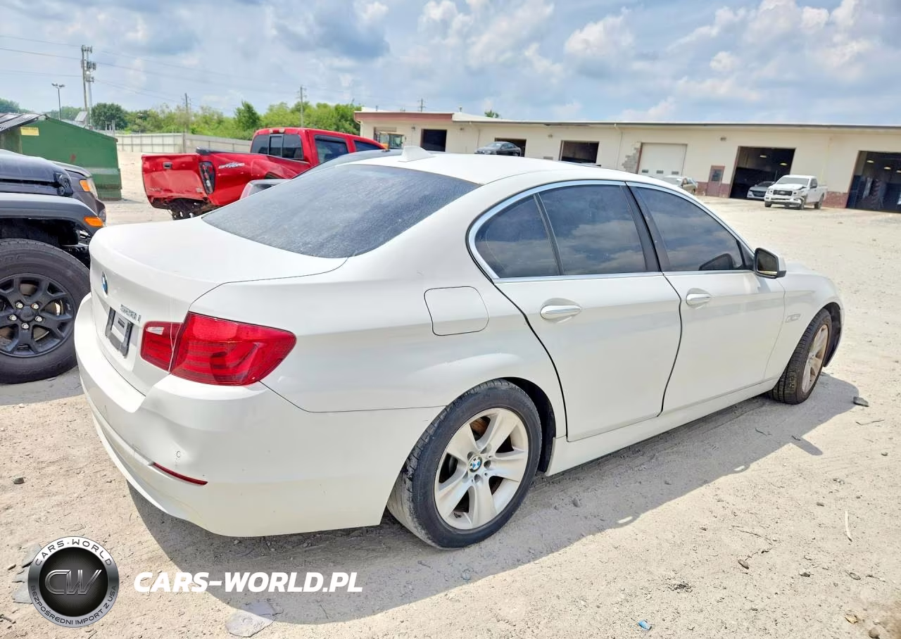 2011 BMW 528 I VIN:WBAFR1C56BC743726 - 3