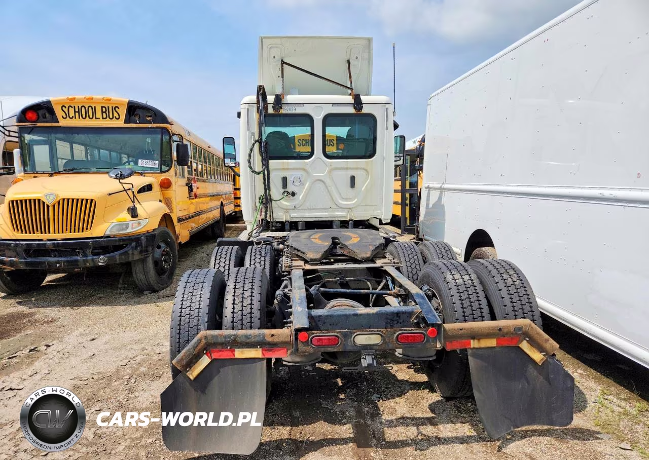 2018 Freightliner Cascadia 1 - Semi Truck VIN:3AKJGEDV3JSJW1569 - 6