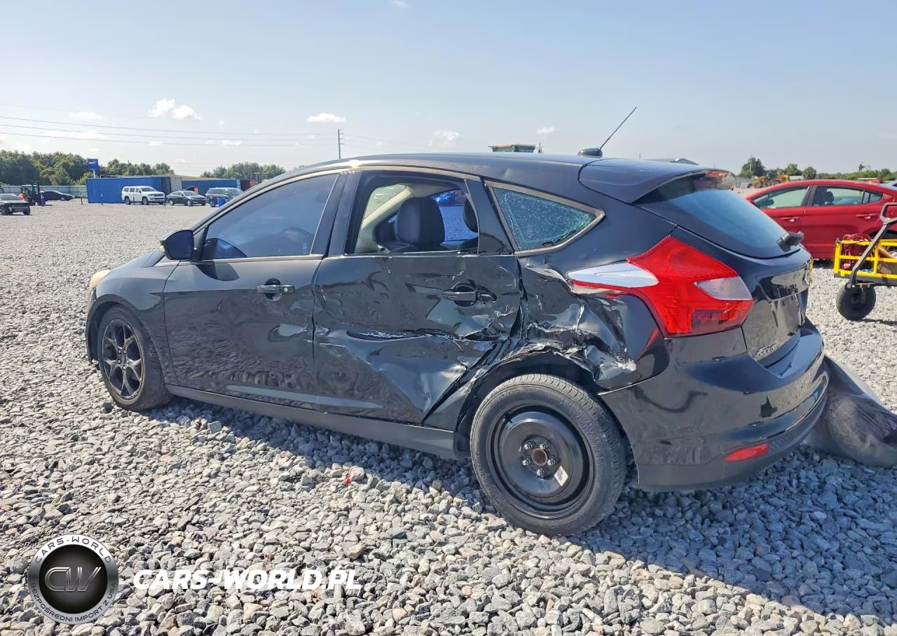 2014 Ford Focus Se VIN:1FADP3K22EL313883 - 2