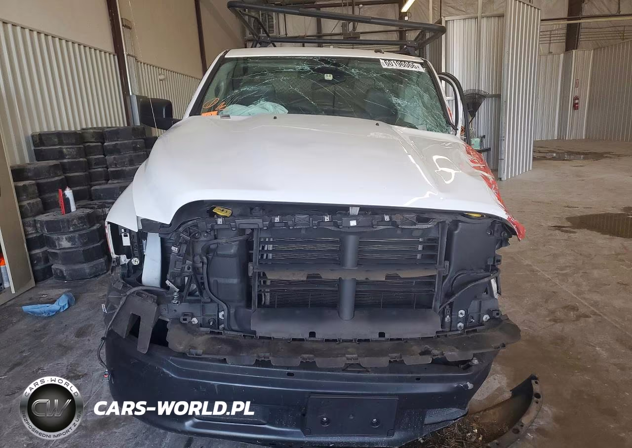 2021 Ram 1500 Classic Tradesman VIN:3C6JR6DG6MG705303 - 5
