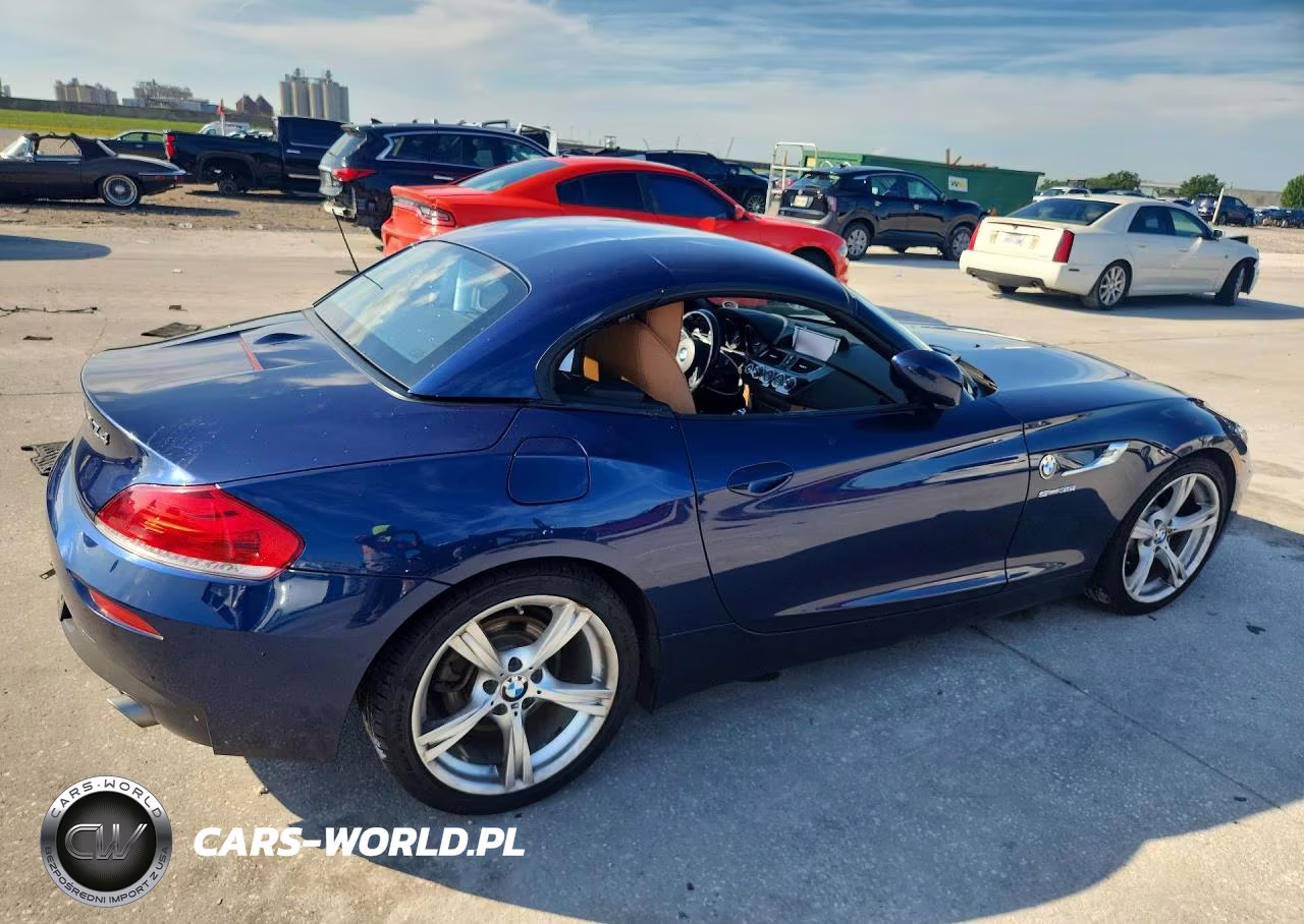 2015 BMW Z4 Sdrive35I VIN:WBALM7C58FJ798717 - 3