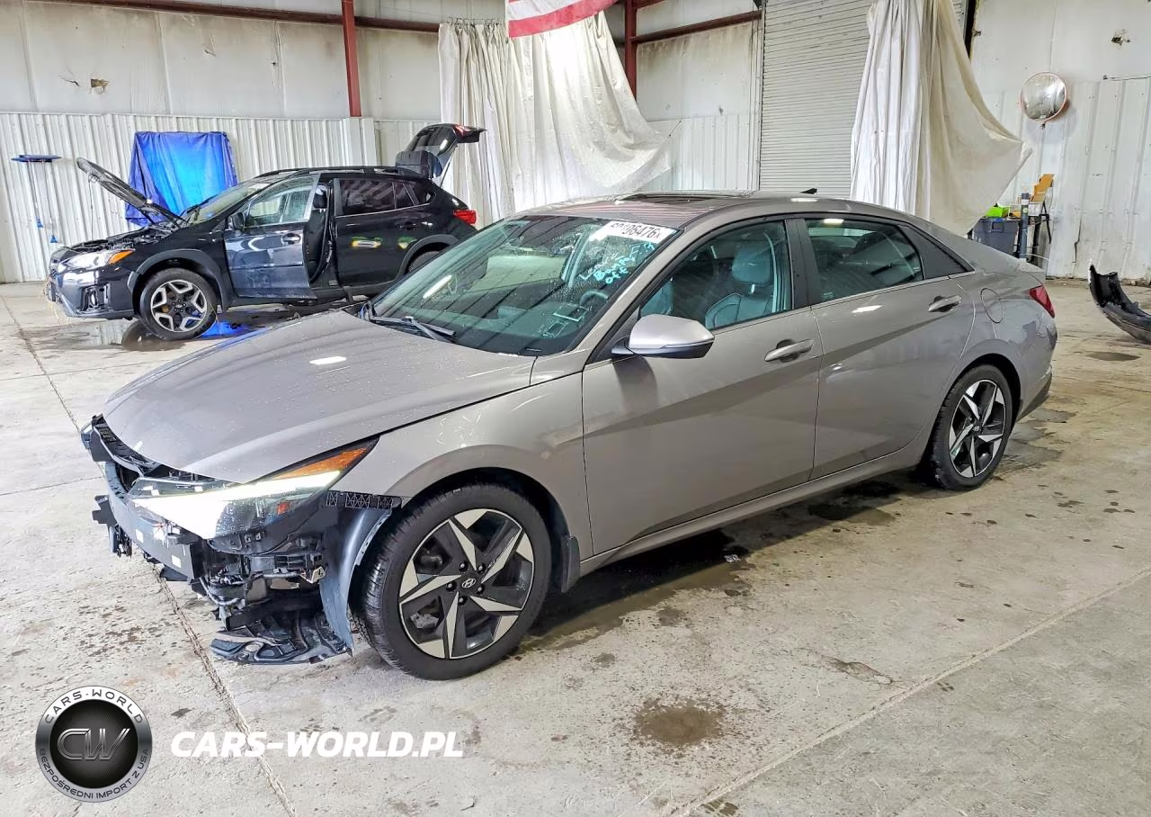 2023 Hyundai Elantra Limited – zdjęcie 1 z 13