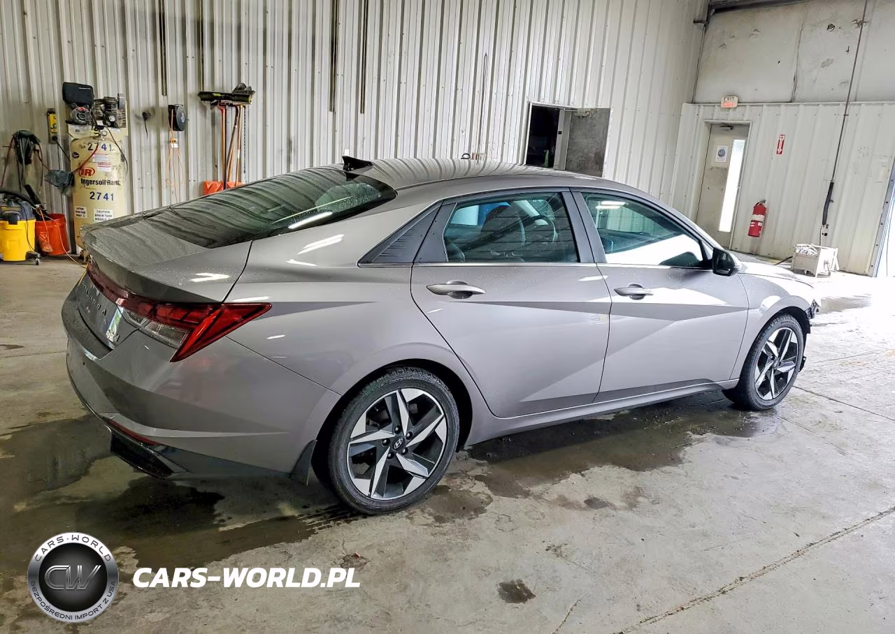 2023 Hyundai Elantra Limited VIN:KMHLN4AJ2PU056906 - 3