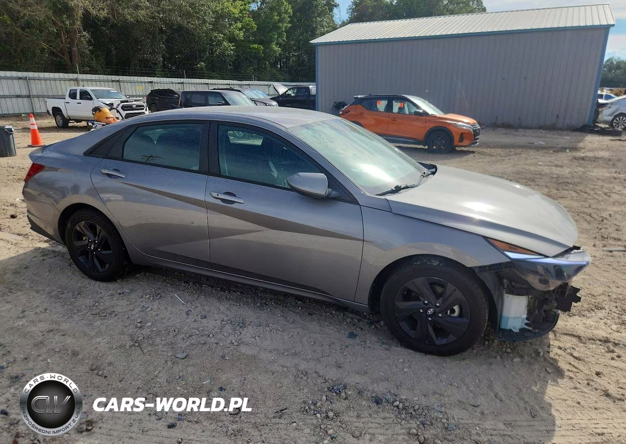 2021 Hyundai Elantra Blue VIN:KMHLM4AJ6MU006296 - 4