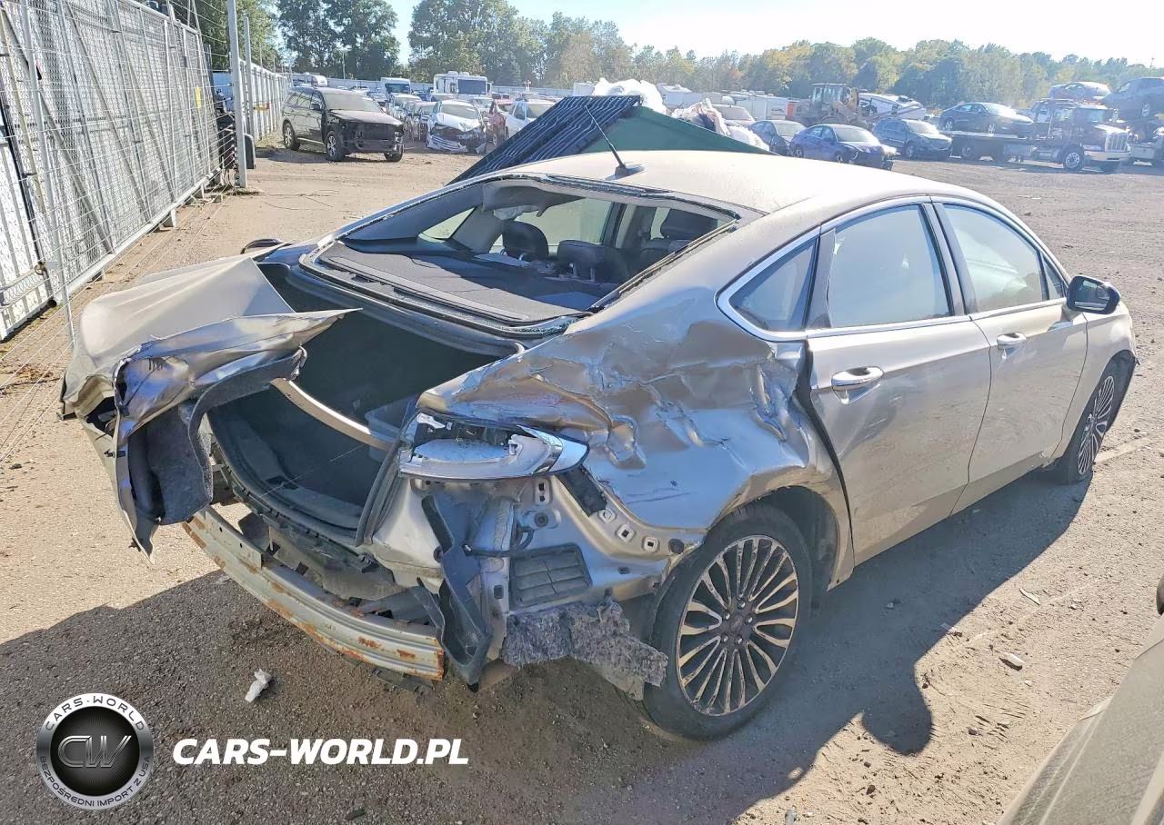 2017 Ford Fusion Se VIN:3FA6P0H9XHR345210 - 3