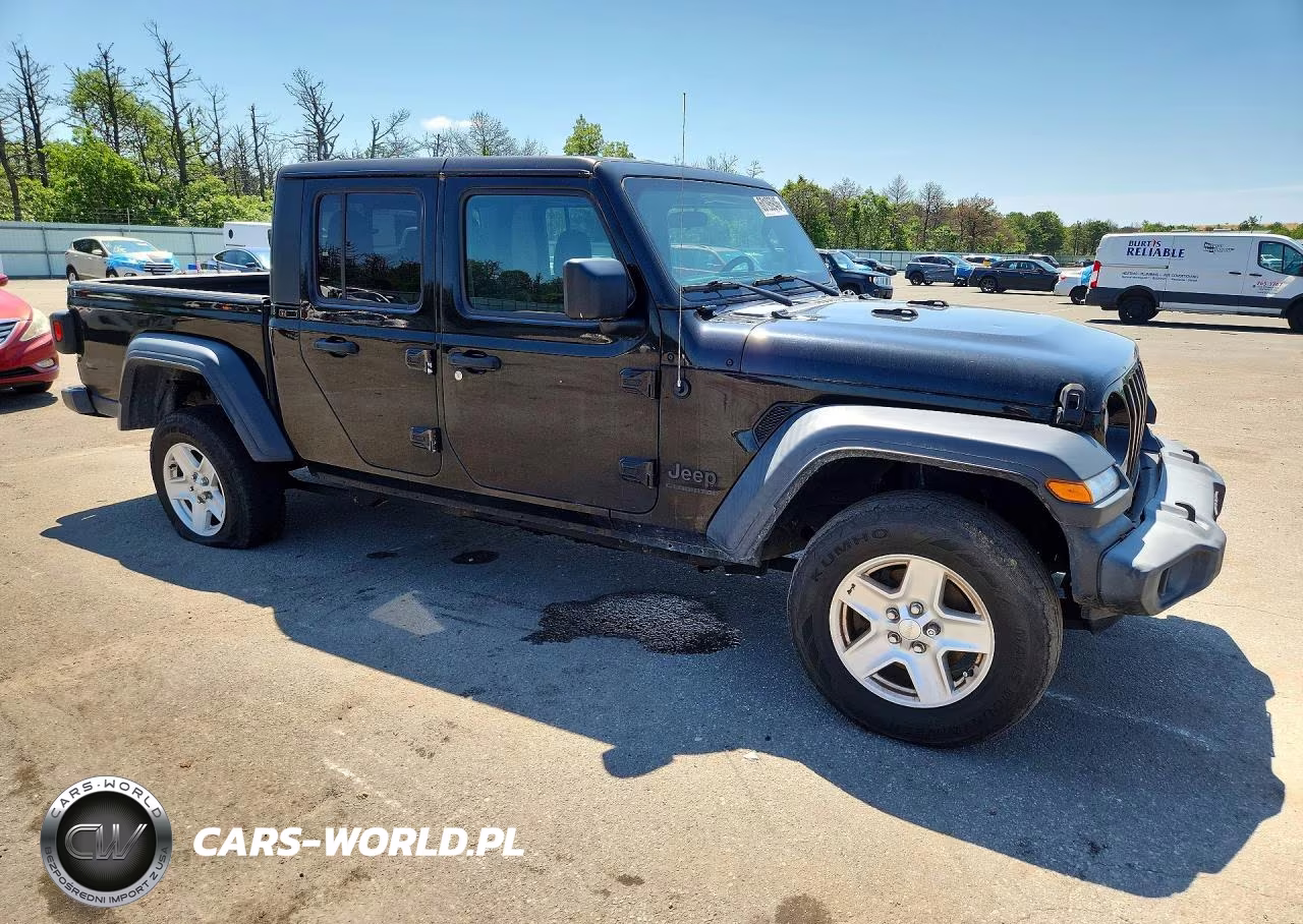2020 Jeep Gladiator Sport VIN:1C6JJTAG7LL108317 - 4