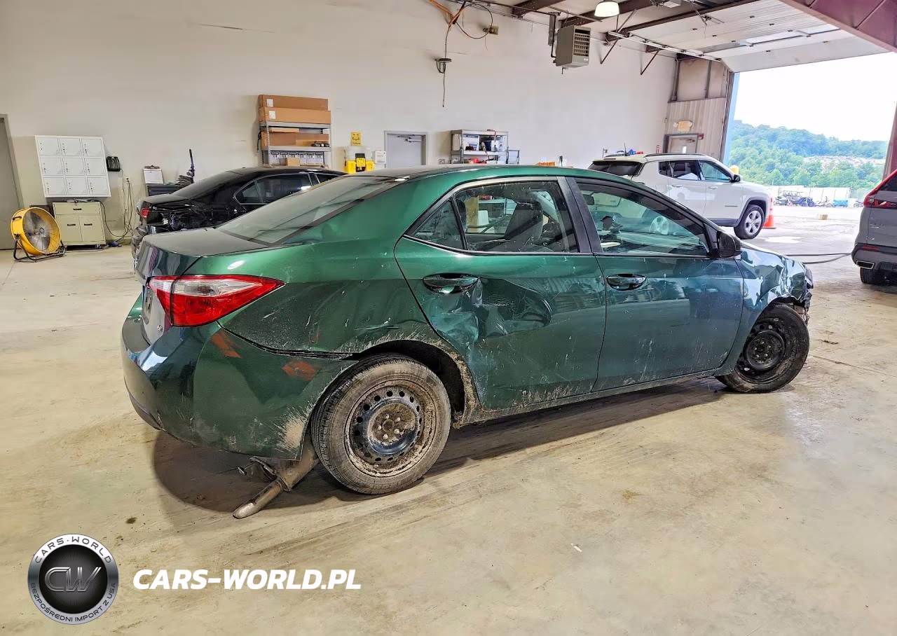 2016 Toyota Corolla Le VIN:2T1BURHE8GC735178 - 3