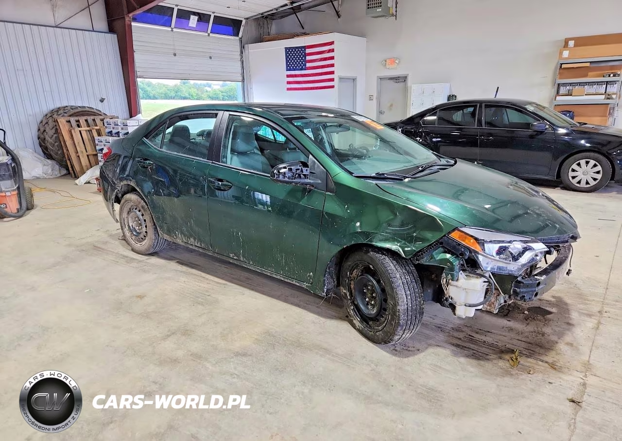 2016 Toyota Corolla Le VIN:2T1BURHE8GC735178 - 4