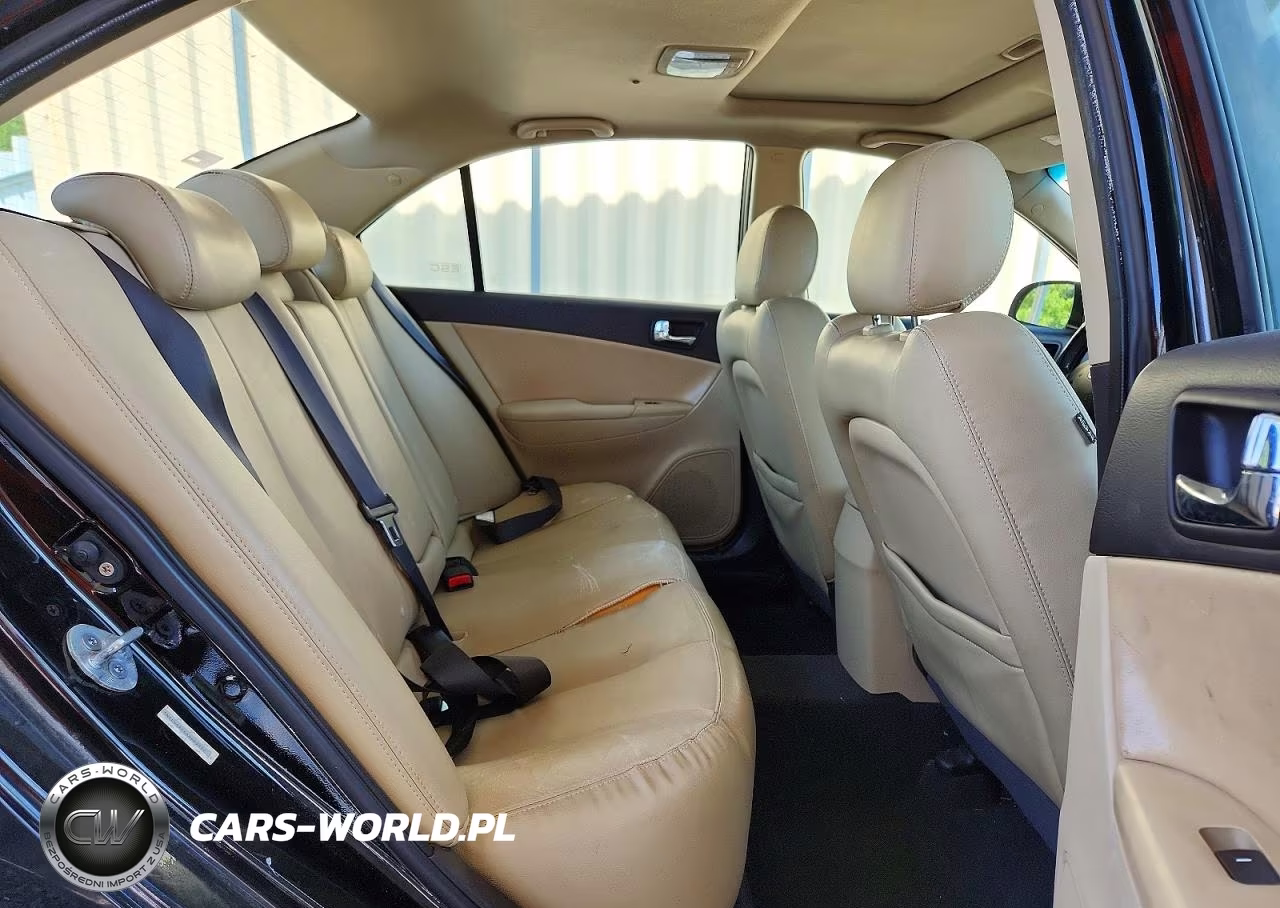 2010 Hyundai Sonata Limited V6 VIN:5NPEU4AF6AH609957 - 10