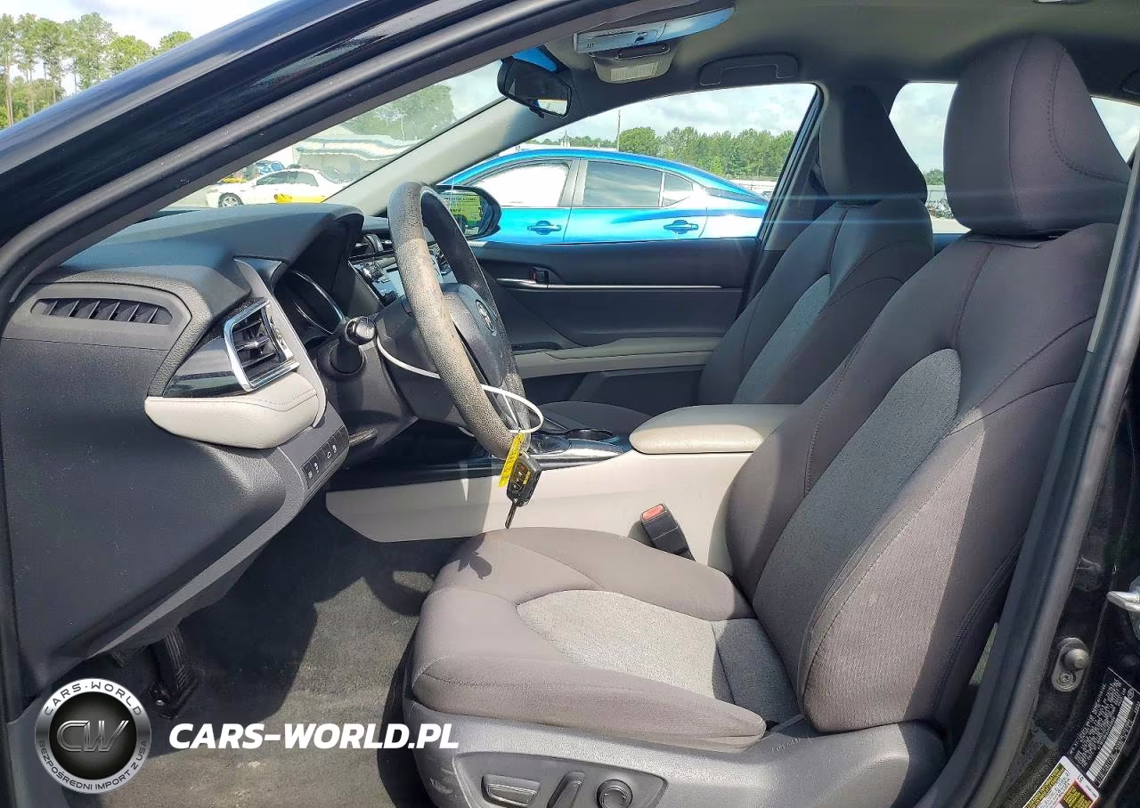 2018 Toyota Camry Le VIN:4T1B11HK9JU653658 - 7