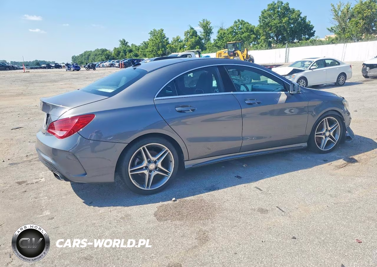 2014 Mercedes-Benz Cla 250 VIN:WDDSJ4EB9EN028421 - 3