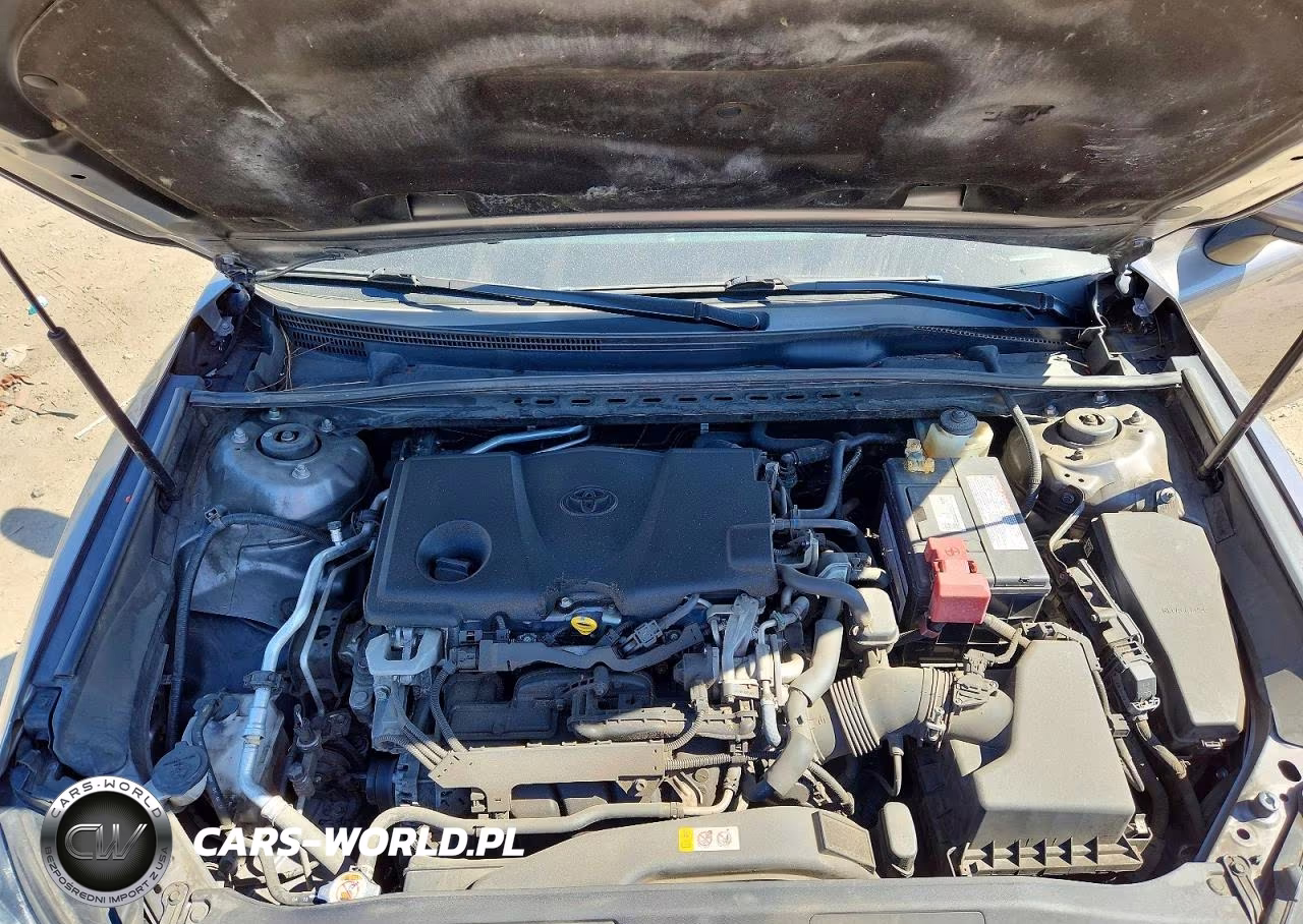 2018 Toyota Camry Le VIN:4T1B11HK3JU658239 - 11
