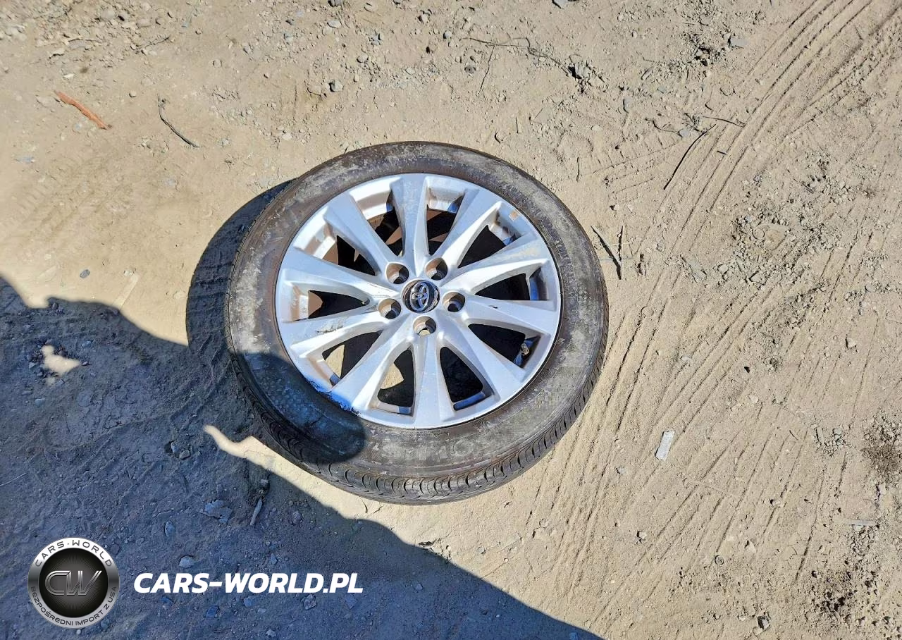 2018 Toyota Camry Le VIN:4T1B11HK3JU658239 - 12