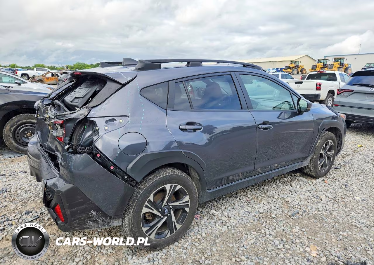 2024 Subaru Crosstrek Premium VIN:JF2GUADC4R8909310 - 3