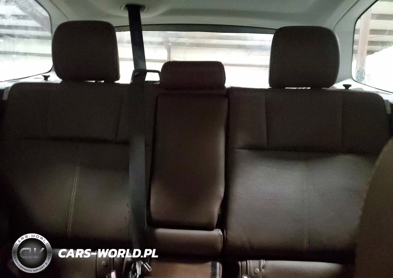 2018 Subaru Forester 2.5I Touring VIN:JF2SJAWC6JH427832 - 10