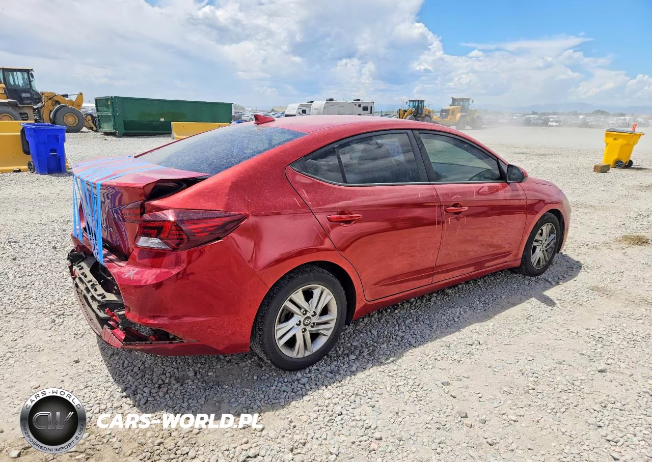 2019 Hyundai Elantra Sel VIN:5NPD84LFXKH413955 - 3