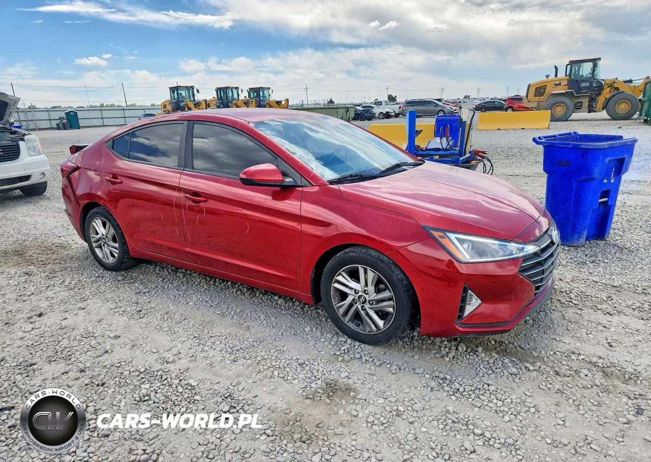 2019 Hyundai Elantra Sel VIN:5NPD84LFXKH413955 - 4