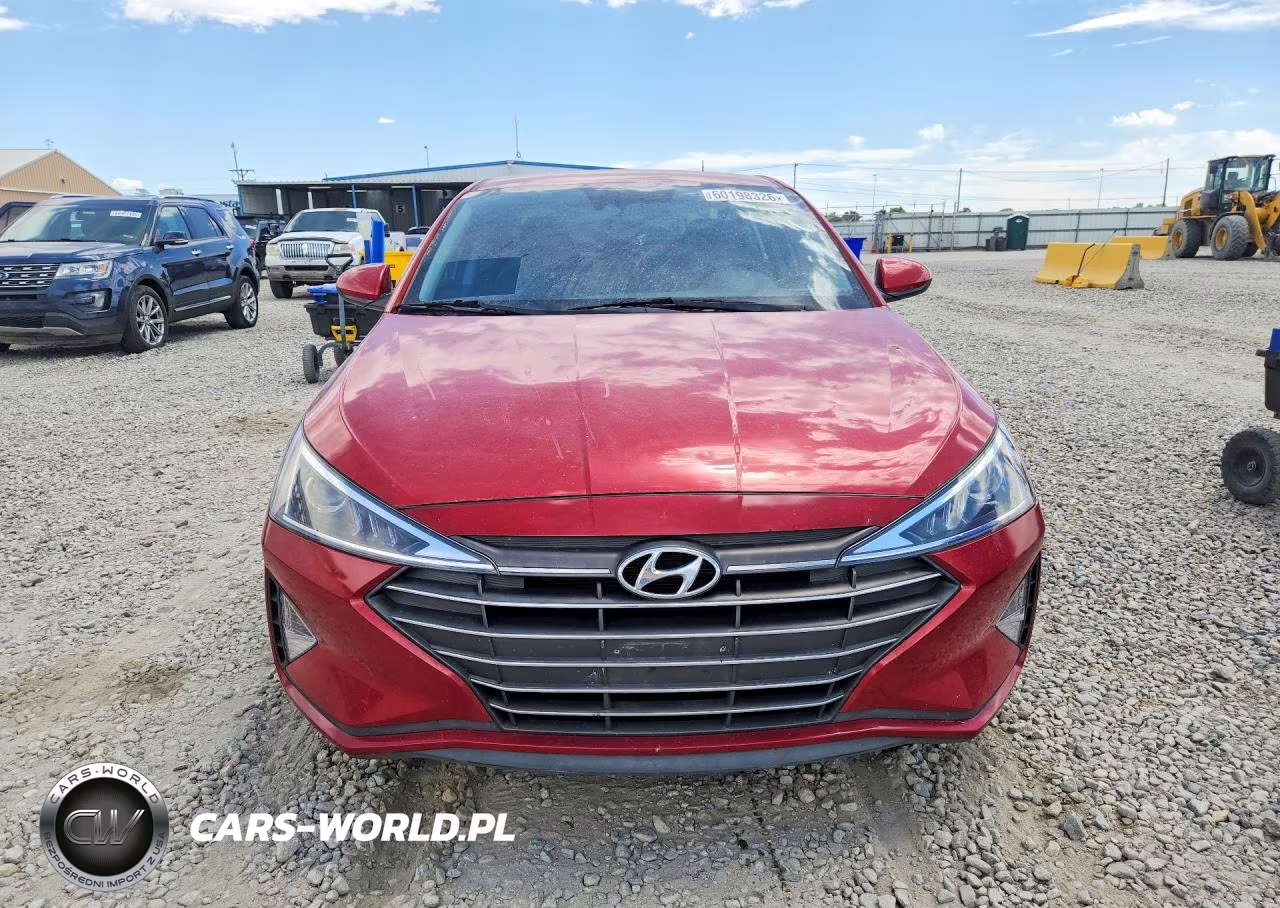 2019 Hyundai Elantra Sel VIN:5NPD84LFXKH413955 - 5