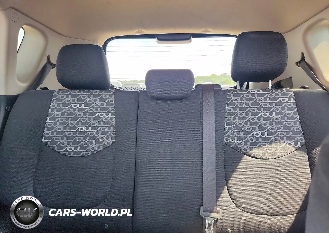 2011 Kia Soul + VIN:KNDJT2A22B7258666 - 10