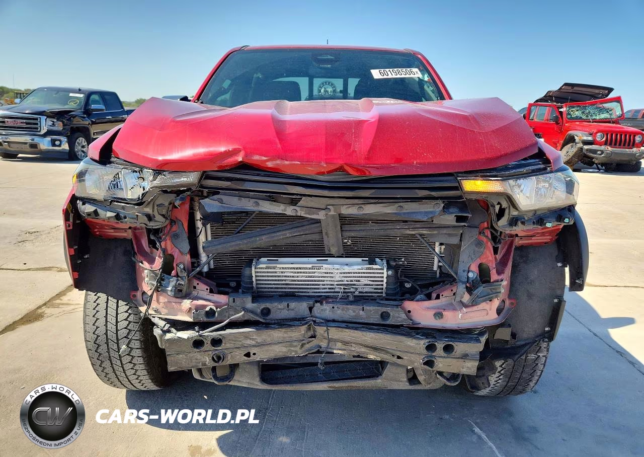 2024 Chevrolet Colorado Trail Boss VIN:1GCPTEEK1R1141843 - 5