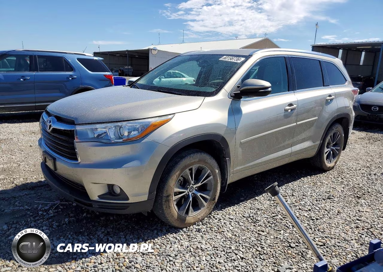 2016 Toyota Highlander Xle – zdjęcie 1 z 13