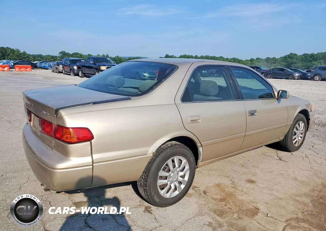 2001 Toyota Camry Le VIN:4T1BG22K91U028948 - 3