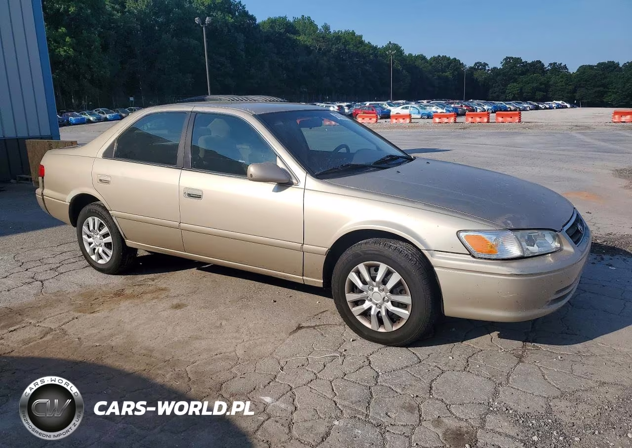 2001 Toyota Camry Le VIN:4T1BG22K91U028948 - 4