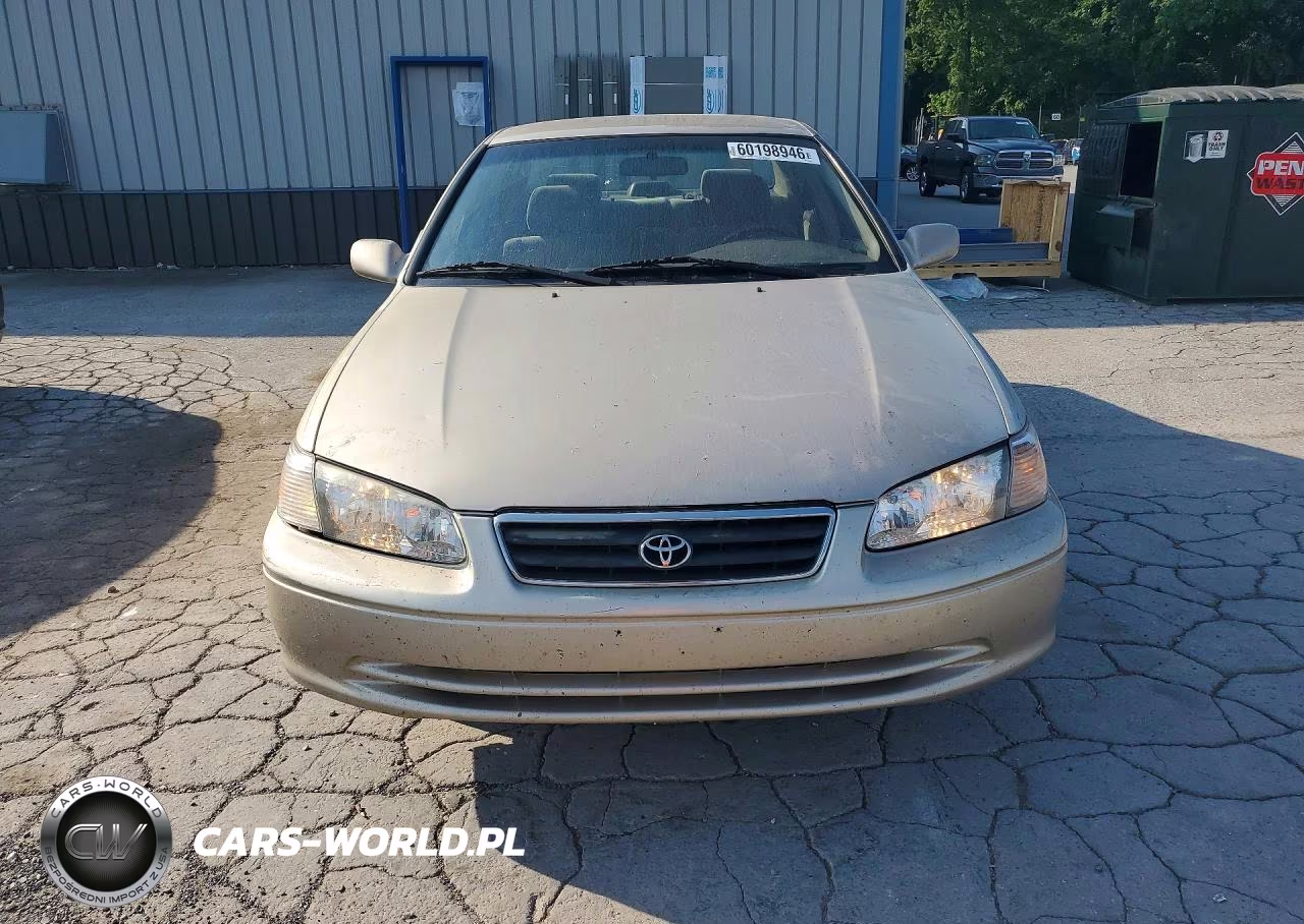 2001 Toyota Camry Le VIN:4T1BG22K91U028948 - 5