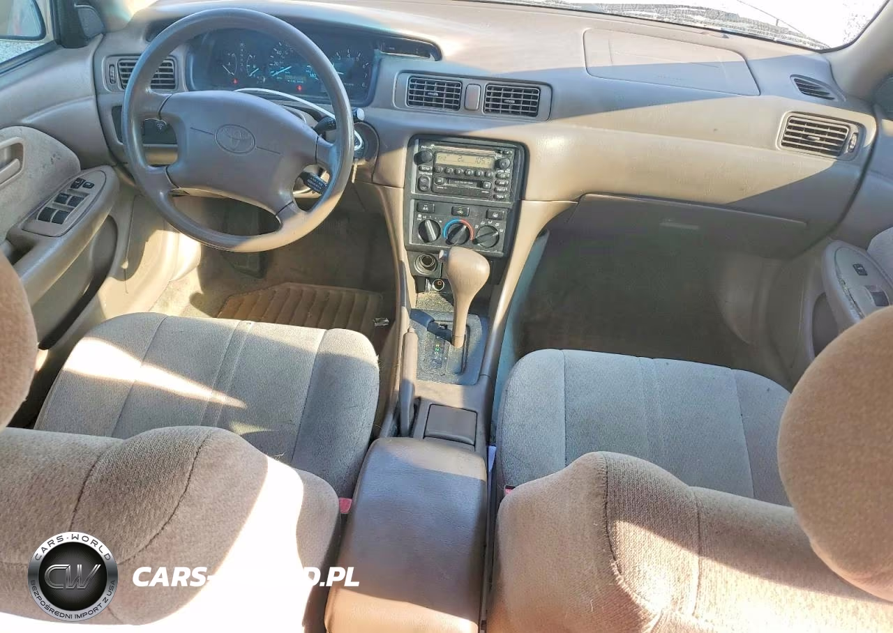 2001 Toyota Camry Le VIN:4T1BG22K91U028948 - 8