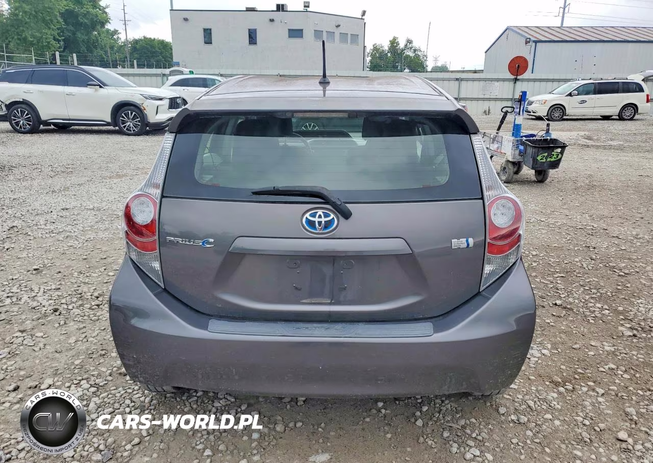 2012 Toyota Prius C Two VIN:JTDKDTB31C1506019 - 6