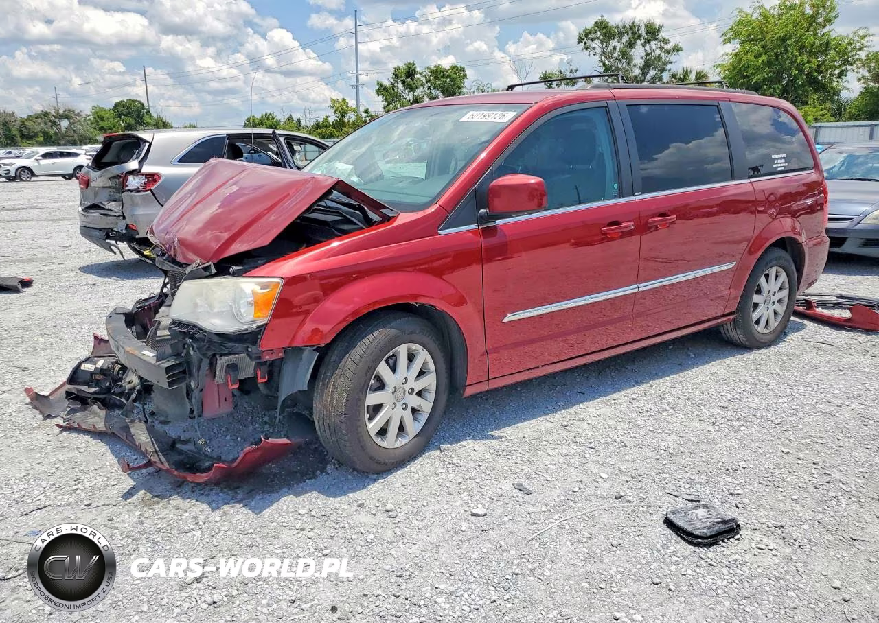 2014 Chrysler Town & Country Touring – zdjęcie 1 z 14