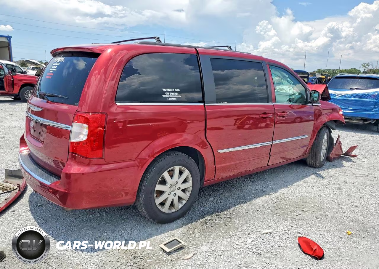 2014 Chrysler Town & Country Touring VIN:2C4RC1BG8ER228193 - 3